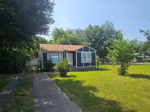 4825 Highway Drive
