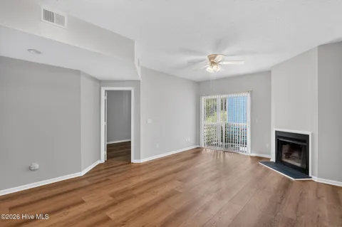 4240 Wilshire Boulevard #202e