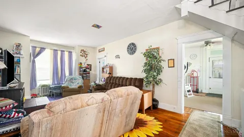 35 Maple Avenue