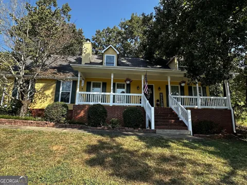692 Crawford CIR