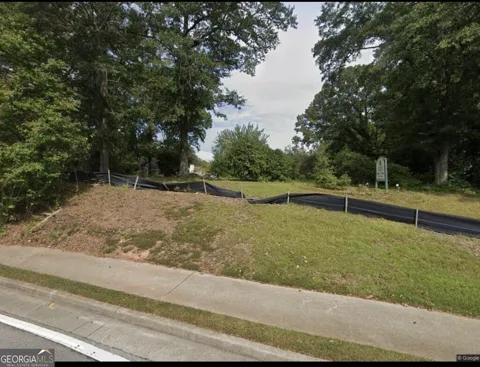 630 Lanier AVE E