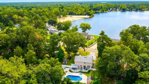 6521 Lake Dr