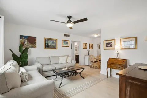 2151 NE 68TH #201
