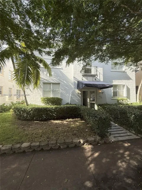 119 Menores Ave #11