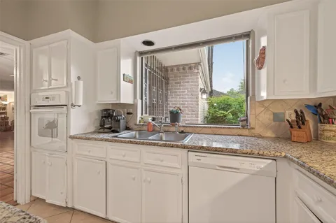 11614 Cedar Creek