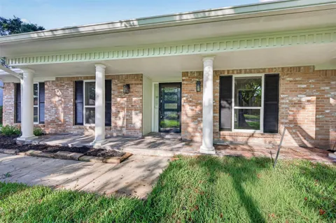 1722 Shannon Valley Drive