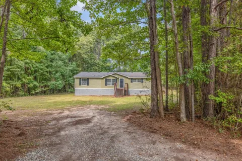 17 Cottonwood Drive