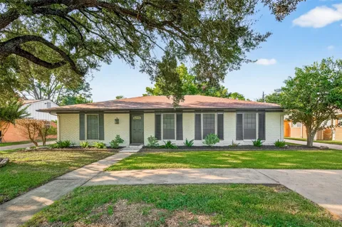 5731 Willowbend Boulevard