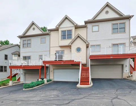 3450 Golden Avenue #20
