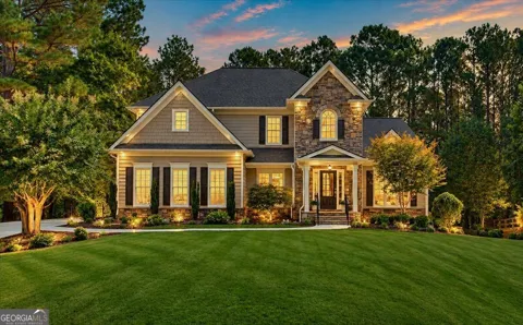 108 Lumpkin WAY