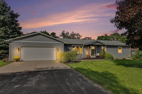 5015 Dio Drive NE