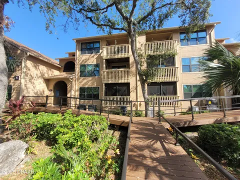 1401 S Palmetto Avenue #803