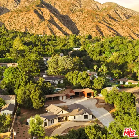 3033 Clarmeya Lane