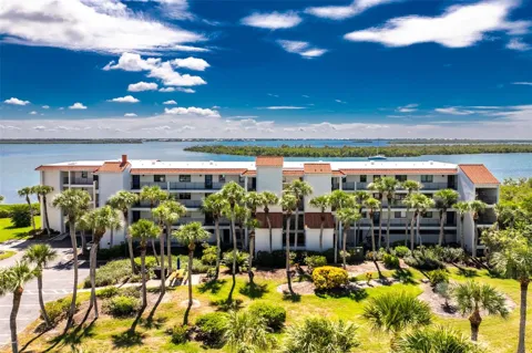 1751 BEACH ROAD #202