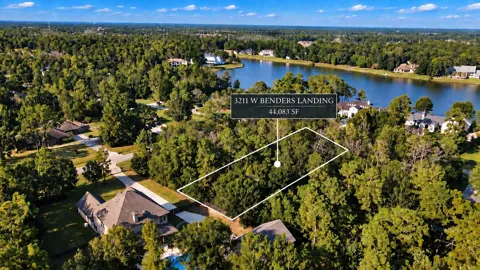 3211 W Benders Landing