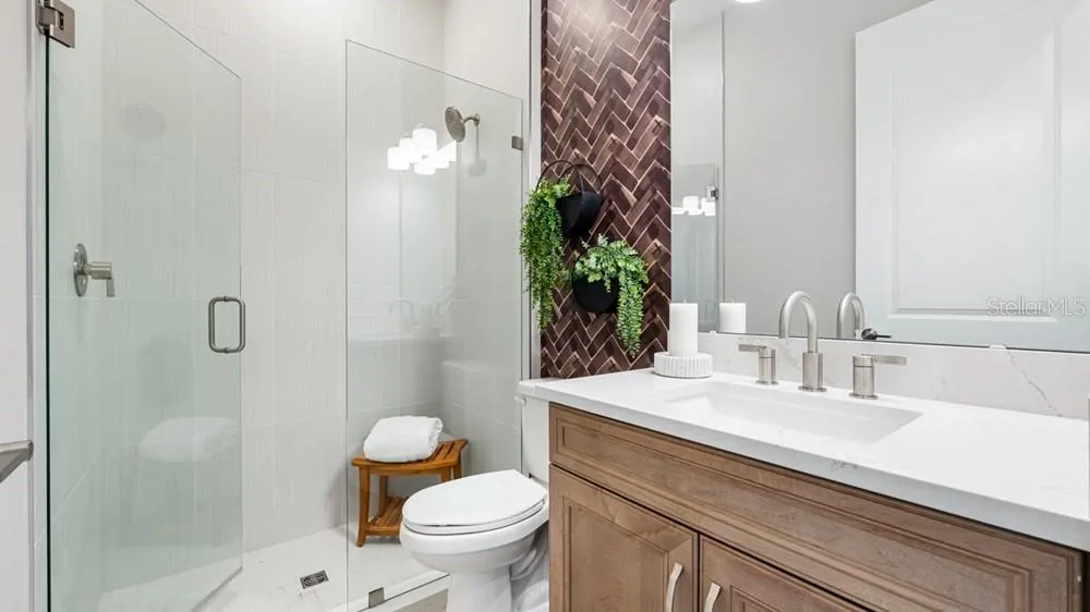 7419 MOONBEAM AVENUE Sarasota, FL 34241