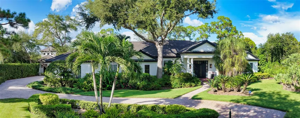 324 OSPREY POINT DRIVE Osprey, FL 34229