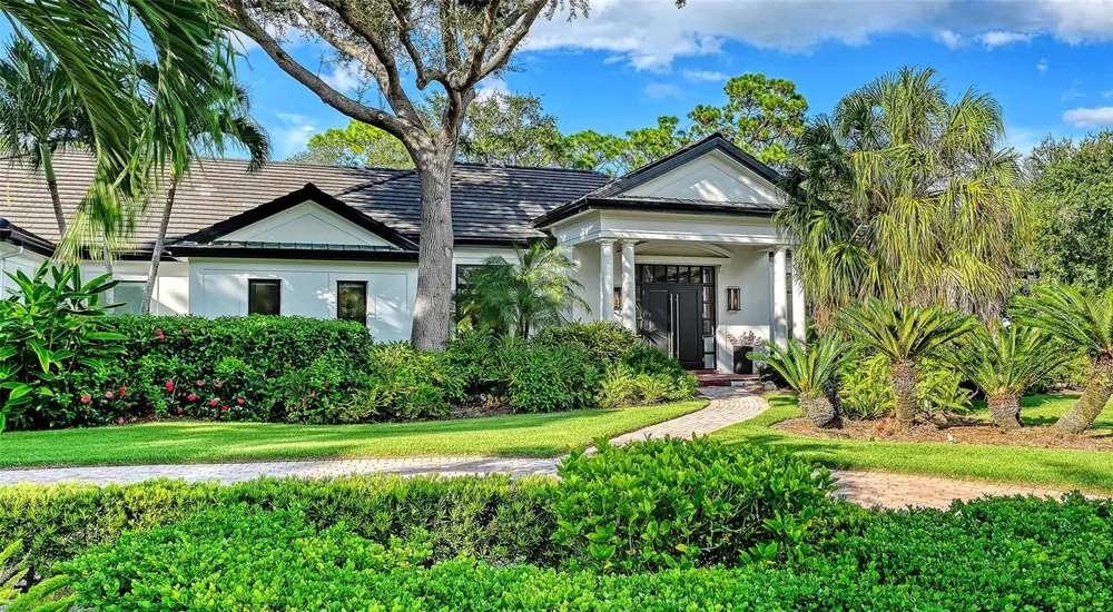 324 OSPREY POINT DRIVE Osprey, FL 34229
