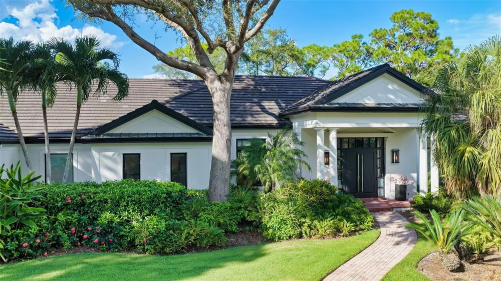 324 OSPREY POINT DRIVE Osprey, FL 34229