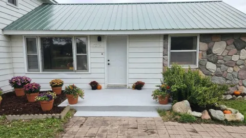 3252 Pine River Road