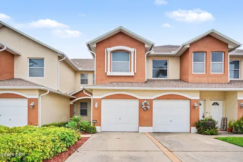 1020 Venetian Drive