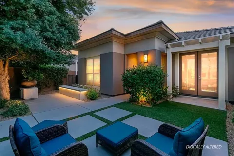 51678 Hawthorne Court