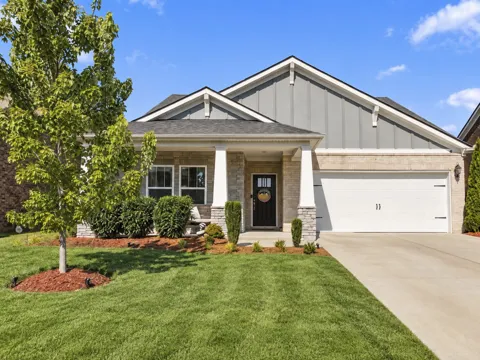 455 Fall Creek Cir