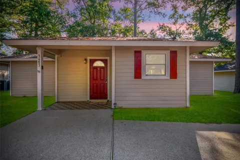 3483 Balboa Circle