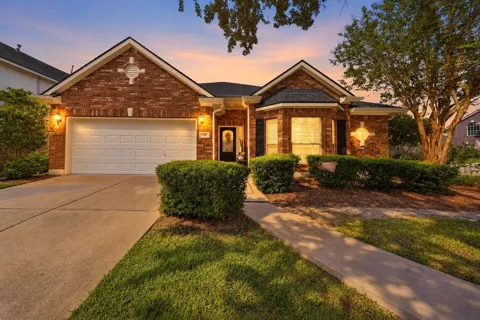 402 Prattwood Court
