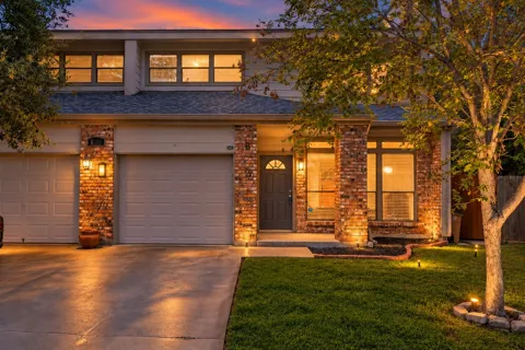 8302 Bradford Edward Cove #B
