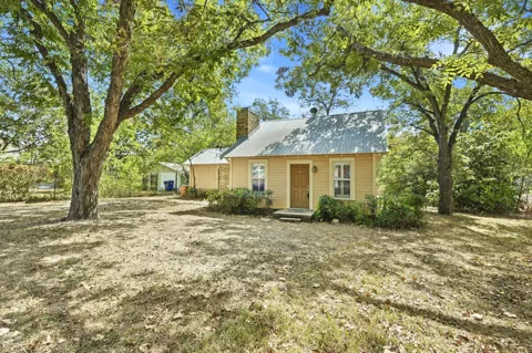 2303 Kinney Road