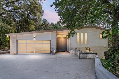 207 Rogers Ridge Street