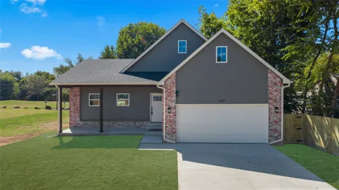 620 E Seminole Place