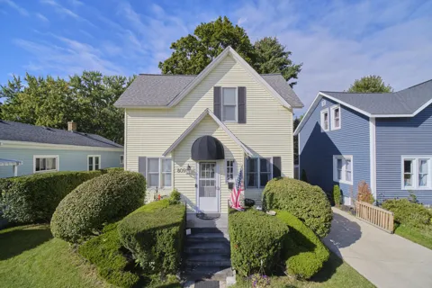 809 Brother Street