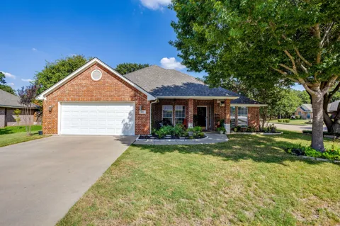 853 Royal Oak Lane