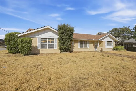 5682 Worrell Drive