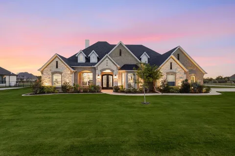 3424 Stardust Lane