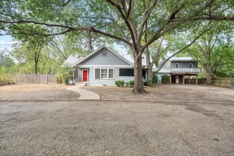 2900 State Highway 22