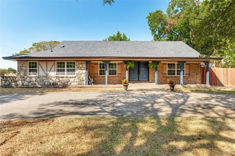 1301 Hillsdale Drive