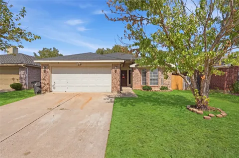 2332 Corral Drive