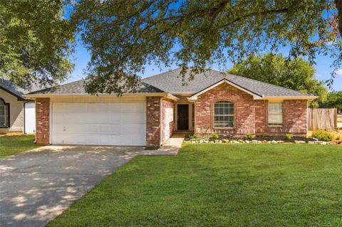1024 Hiawatha Court