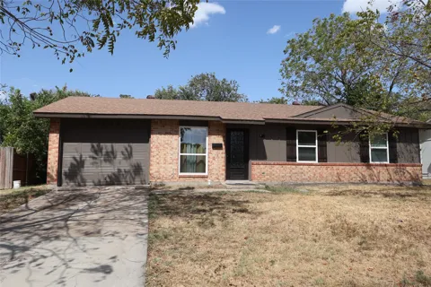 3842 Commonwealth Drive