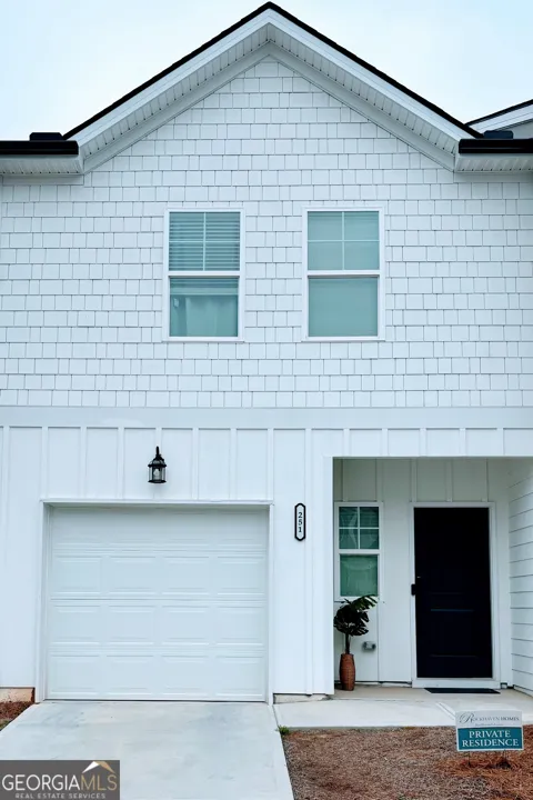 251 Regent PARK