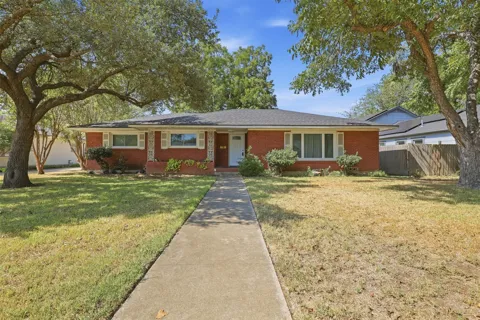 618 Bellevue Drive
