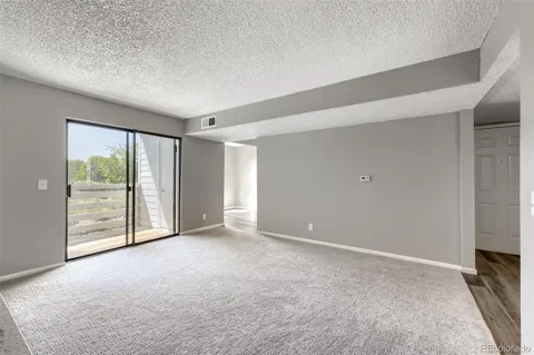 7395 E Eastman Avenue #203L