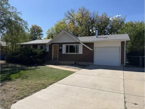 1053 Montview Road