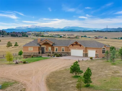 5735 Windridge Point
