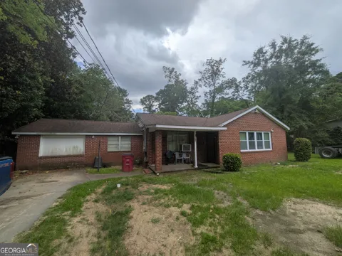 3276 Sharon DR