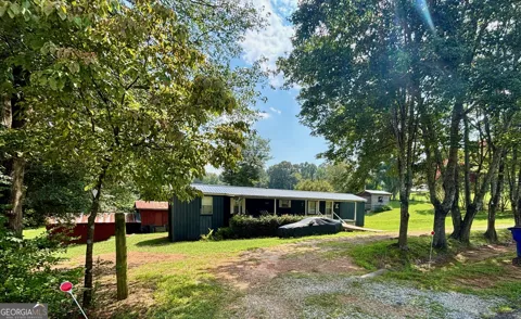 716 Hawkins RD