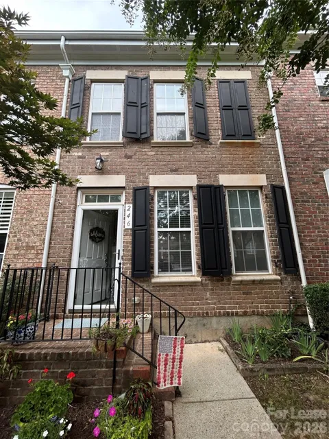 246 Welton Way